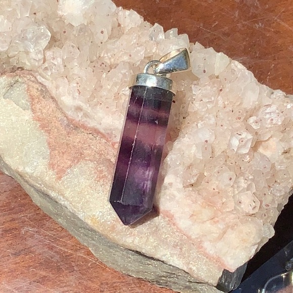 MULTI COLOR RAINBOW FLUORITE 925 STERLING SILVER POINT PENDANT - Picture 2 of 5